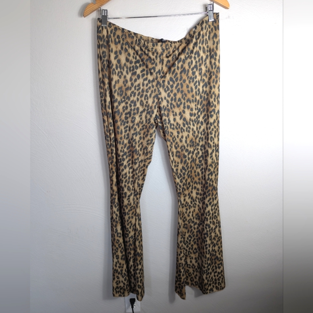 XL Divided by H&M Animal Print Pull On‎ Low Waist Flare Leg Pants